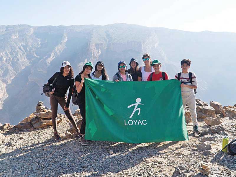 المشاركون في الرحلة