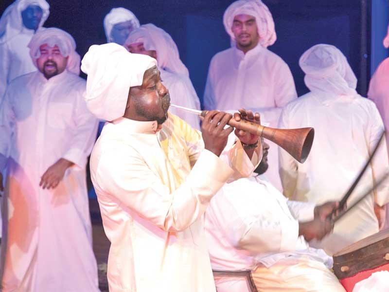 جانب من حفل فرقة الماص للفنون الشعبية