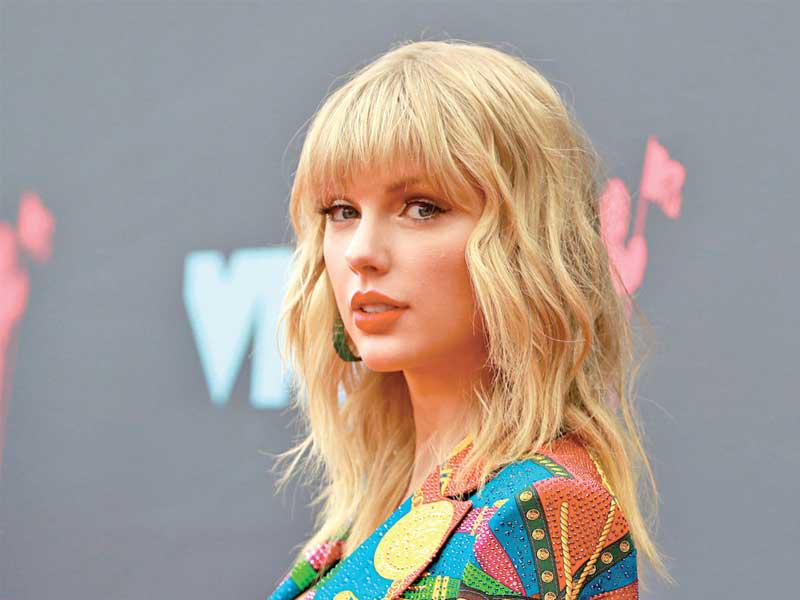 مغنية البوب الأميركية تايلور سويفت