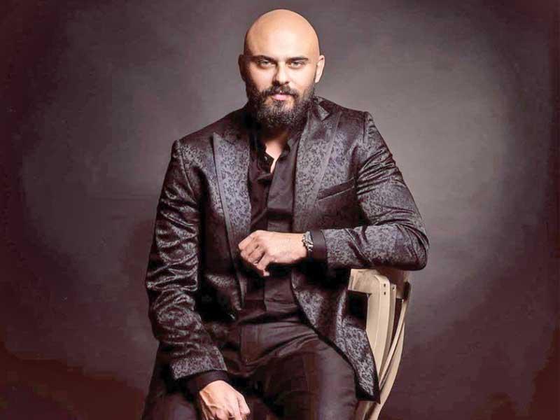 الفنان أحمد صلاح حسني