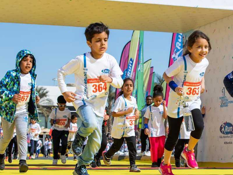 مشاركون في سباق سابق