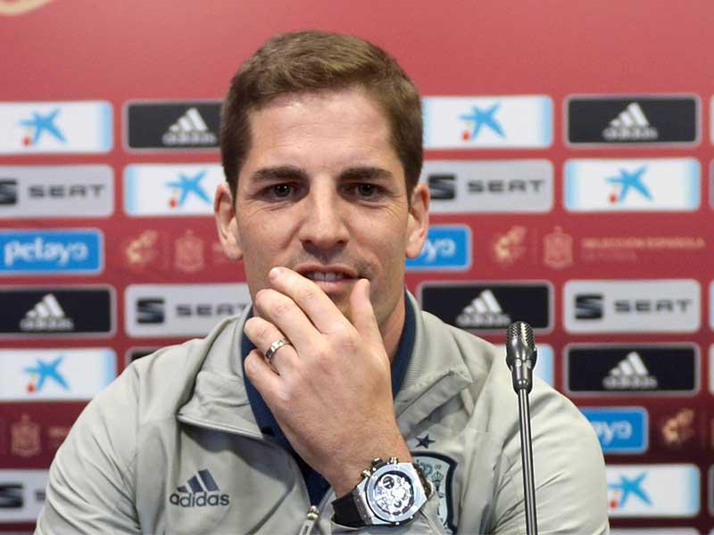 مدرب منتخب إسبانيا روبرت مورينو 