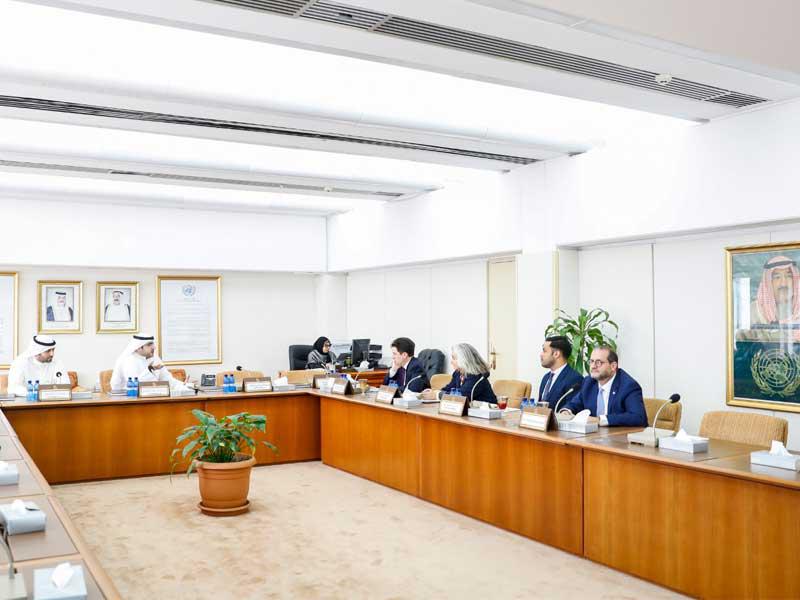 عبدالكريم الكندري مستقبلاً عضو مجلس الشيوخ الفرنسي