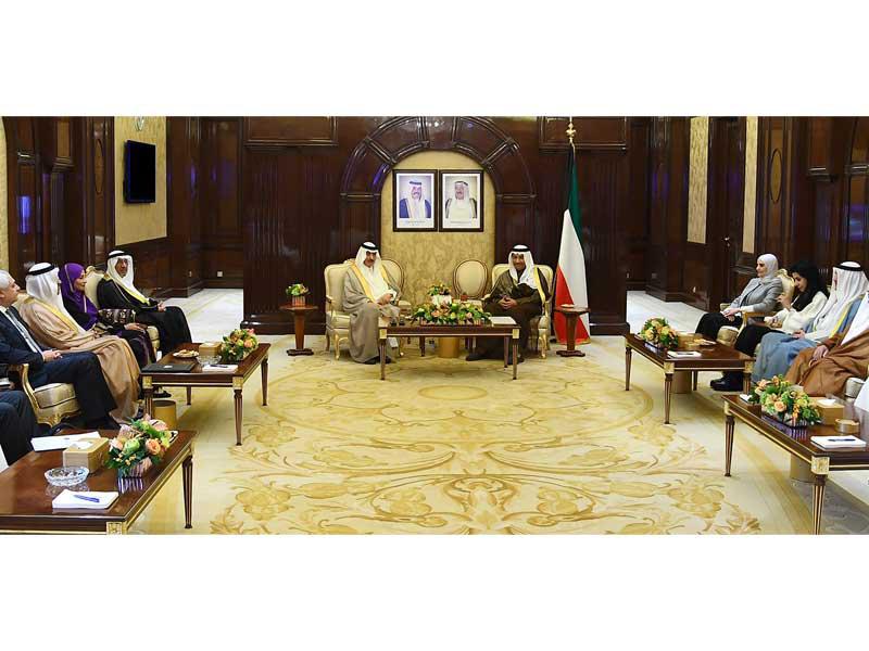 رئيس مجلس الوزراء مستقبلاً رئيس مجموعة البنك الإسلامي للتنمية أمس