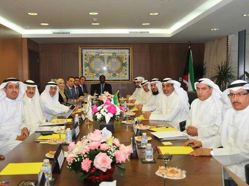 جانب من توقيع الاتفاقية 