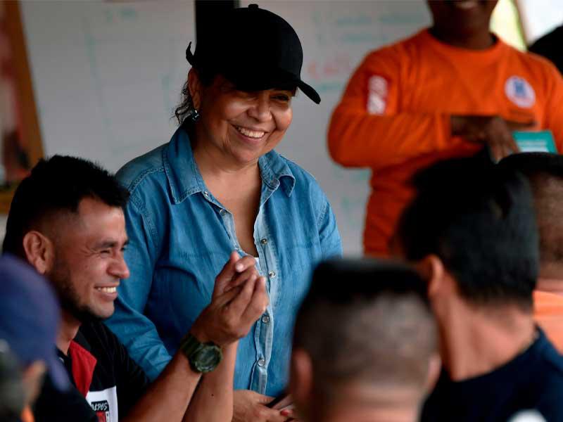 أنجيلا أوريغو القائدة السابقة للقوات المسلحة الثورية لكولومبيا