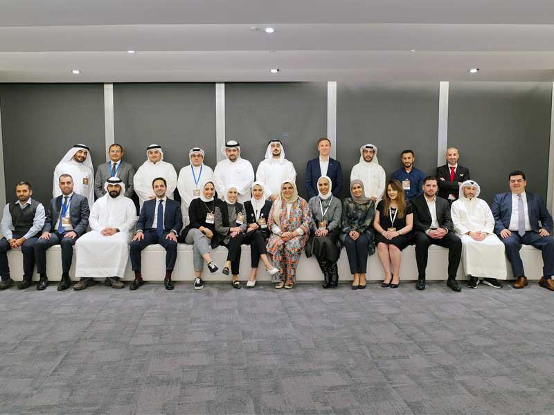 الحكام ومنظمو جائزة كيبكو تمكين لدعم مشاريع الشباب