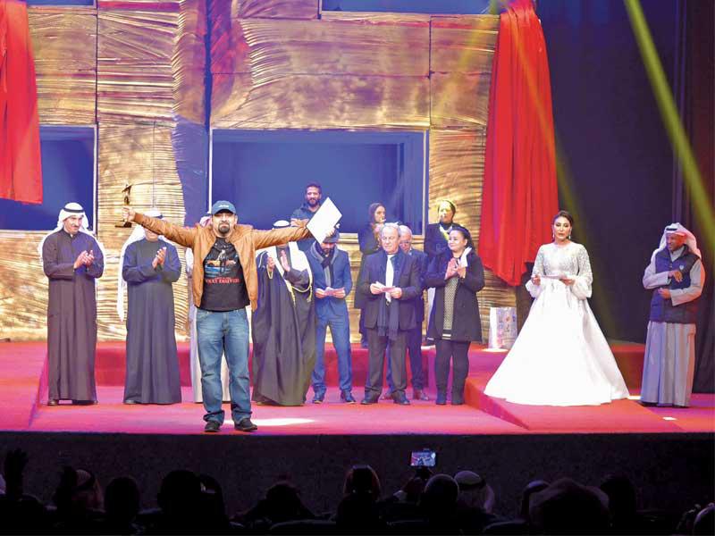 من حفل ختام مهرجان الكويت المسرحي الـ 19 