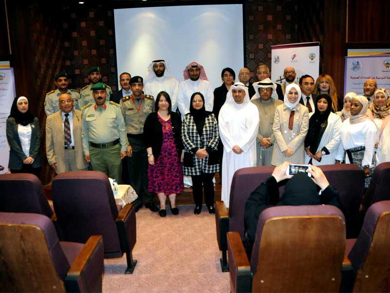 المشاركون في ورشة المضادات الحيوية