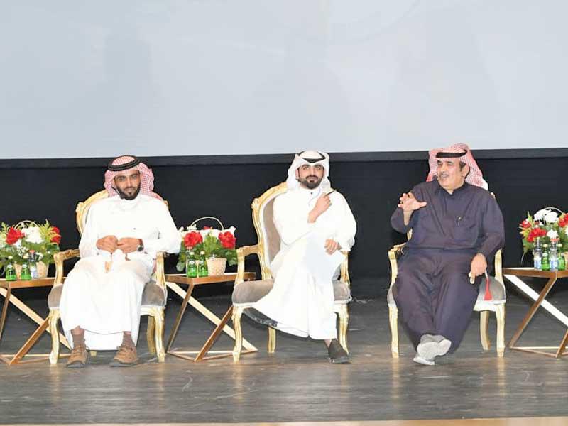 بعض المشاركين في الأمسية