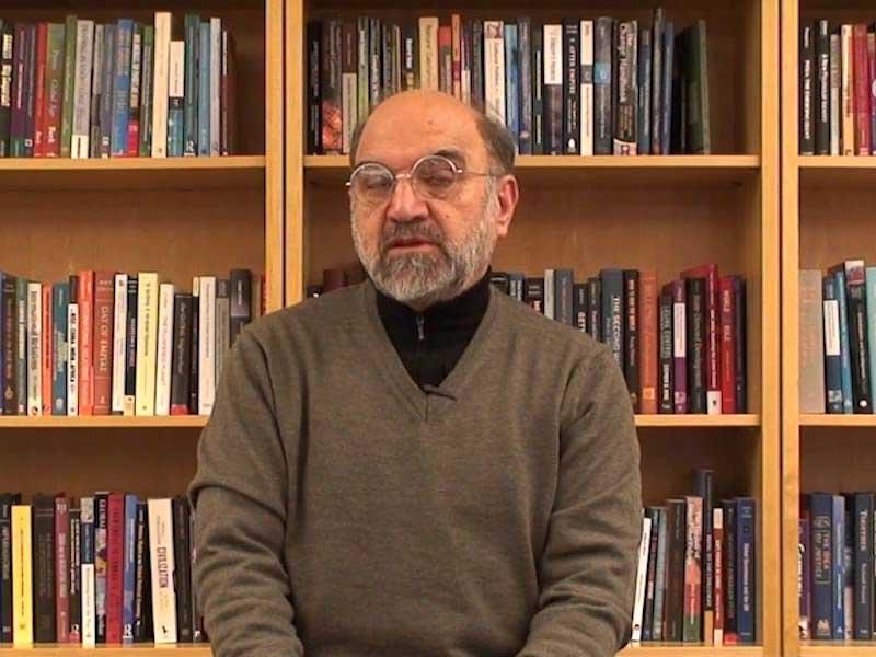 الكاتب الإيراني الشهير عبدالكريم سروش