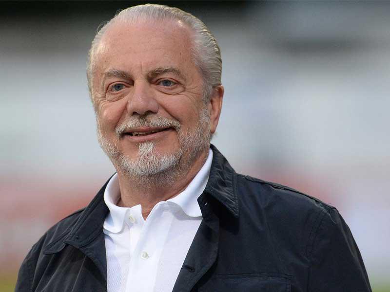 دي لاورينتيس رئيس نادي نابولي