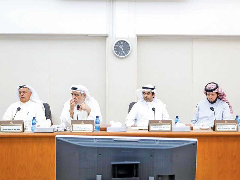 اجتماع سابق للجنة الميزانيات