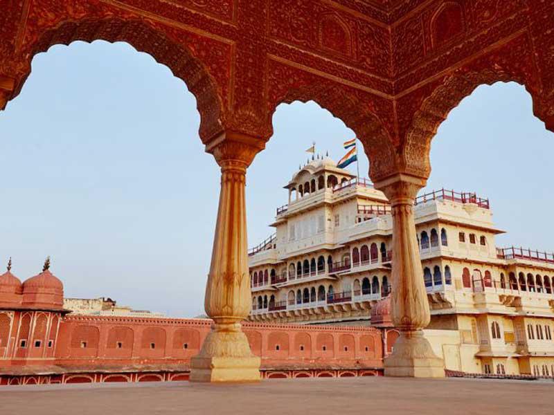 الليلة في قصر المهراجا بـ 8 آلاف دولار