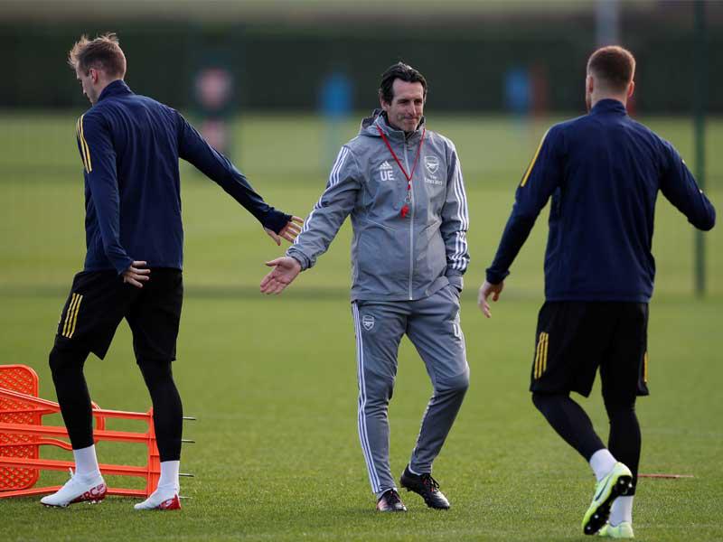 إيمري في تدريبات أرسنال