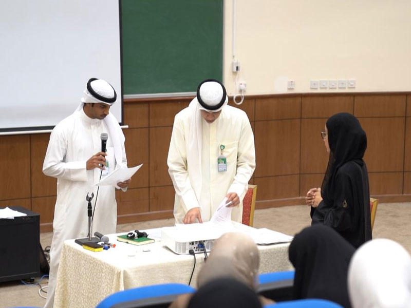 جانب من اللقاء التنويري 