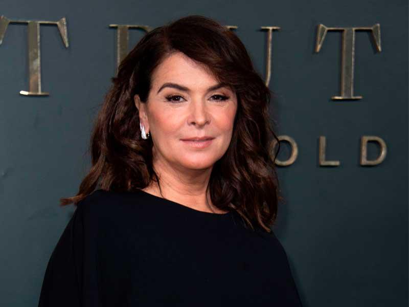 الممثلة أنابيلا شيورا 