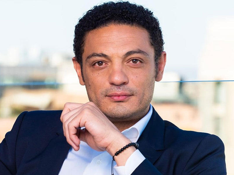 رجل الأعمال والممثل المغمور محمد علي 