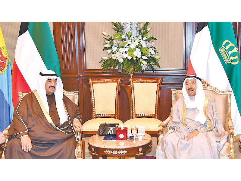 الأمير مستقبلاً ناصر المحمد أمس