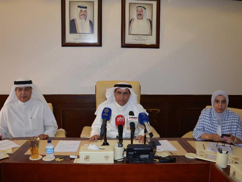 جانب من المؤتمر الصحافي