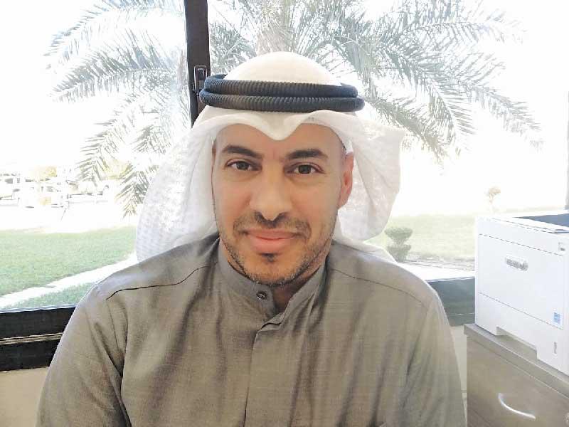 رئيس مكتب الخدمات الصيدلانية في منطقة حولي الصحية د. عبدالله المطيري 