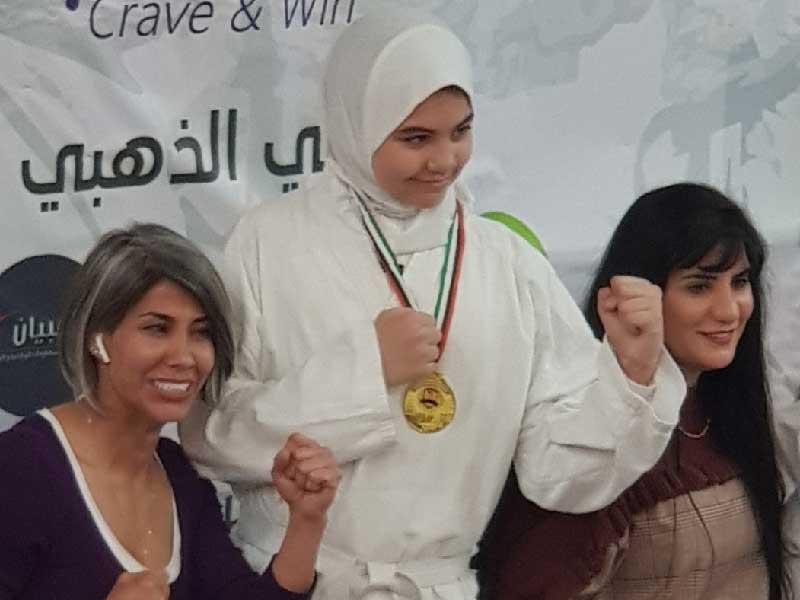 بسملة الشيخ على منصة التتويج