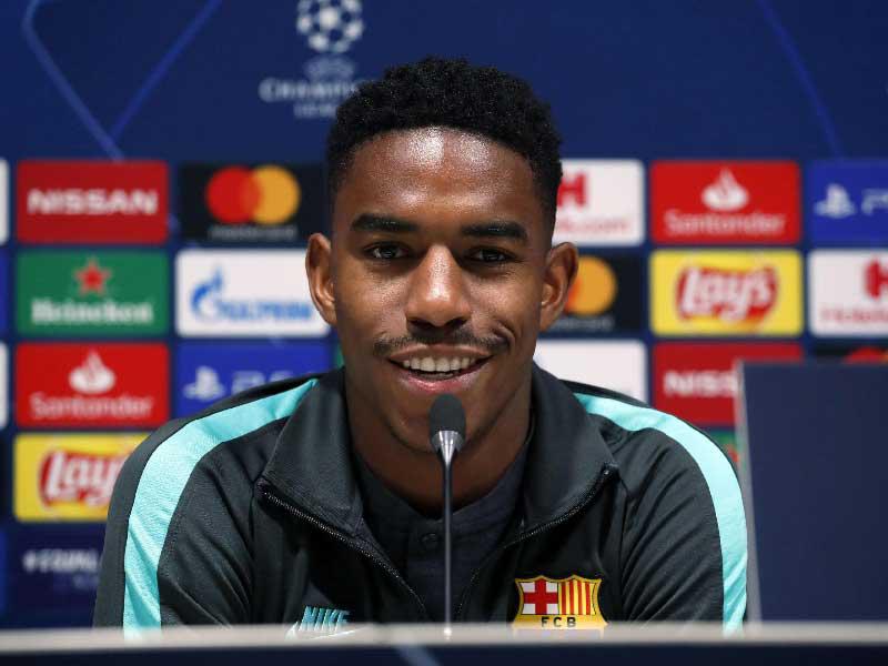 جونيور فيربو ظهير برشلونة