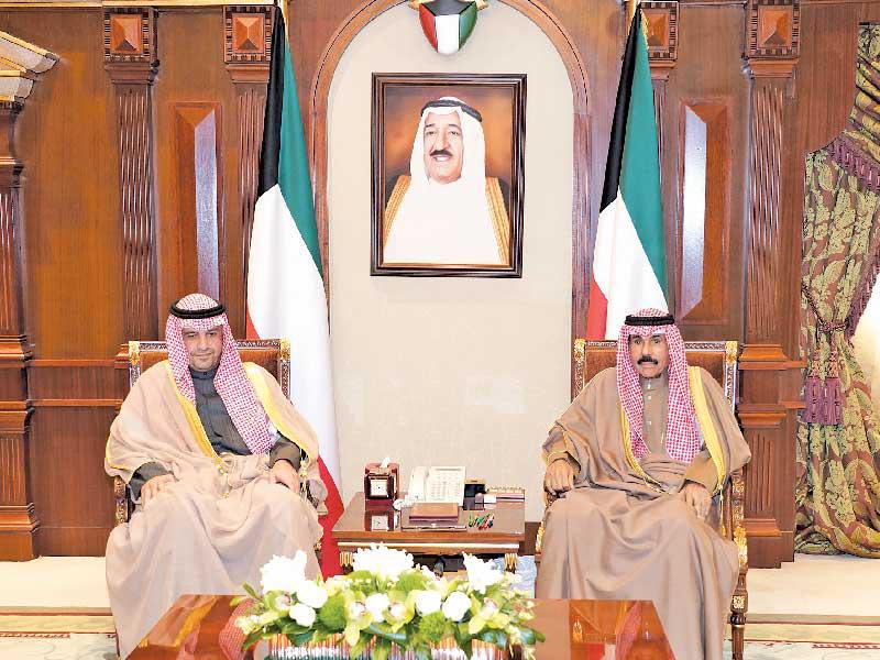 ولي العهد مستقبلاً أنس الصالح أمس