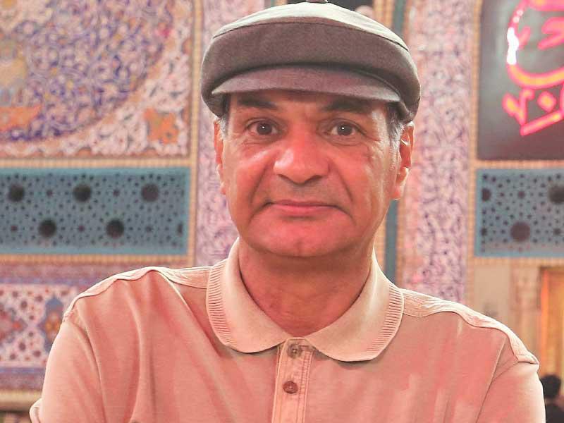 الشاعر والروائي العراقي حسن النوَّاب