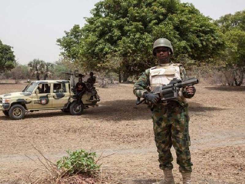 معسكر للجيش النيجري في ايناتيس قرب مالي 