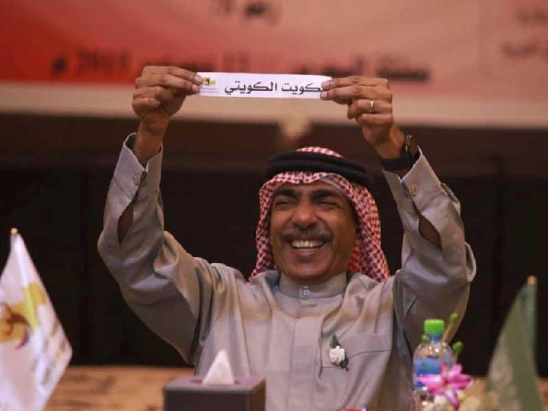 رئيس اللجنة التنظيمية الشيخ علي بن محمد آل خليفة خلال القرعة