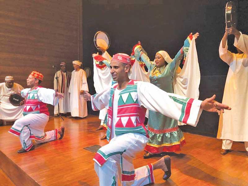 لوحة تراثية من العرض 