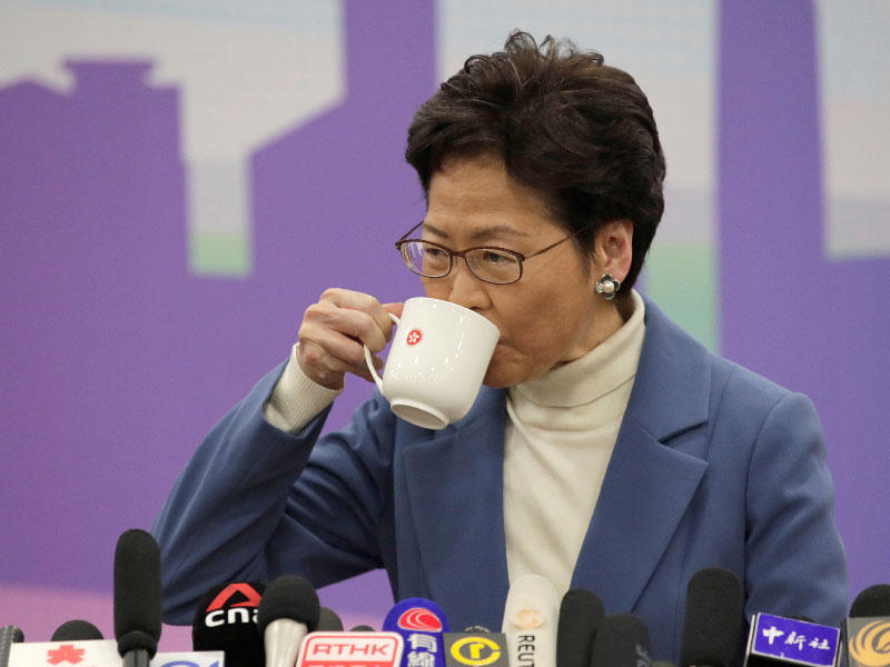 الرئيسة التنفيذية لهونغ كونغ كاري لام،