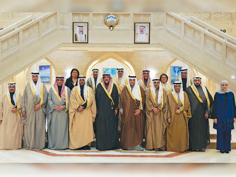 رئيس مجلس الوزراء سمو الشيخ صباح الخالد والوزراء قبيل اجتماعهم امس