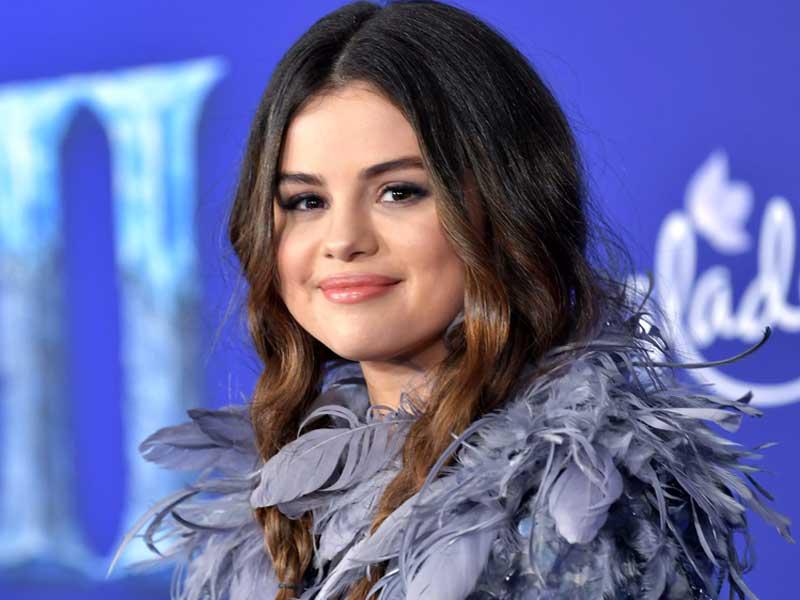 المغنية الأميركية سيلينا غوميز