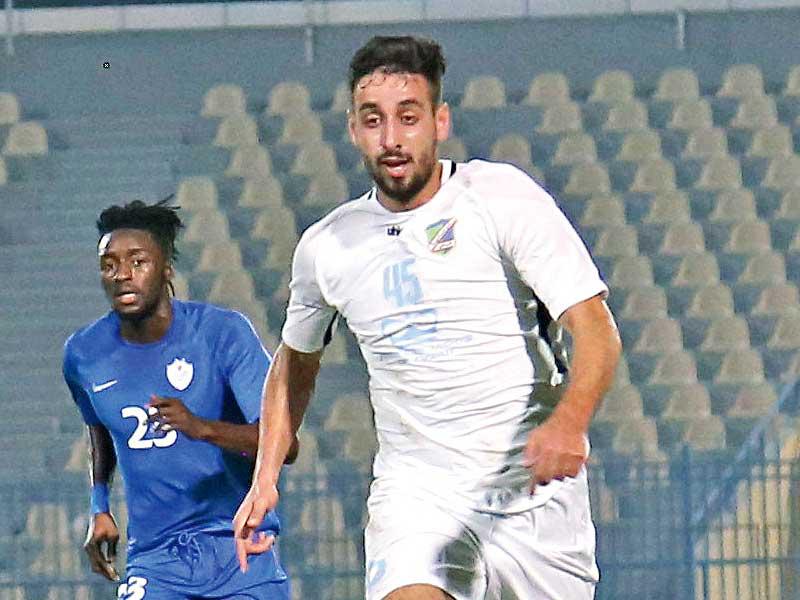 محترف نادي السالمية السابق عدي الدباغ