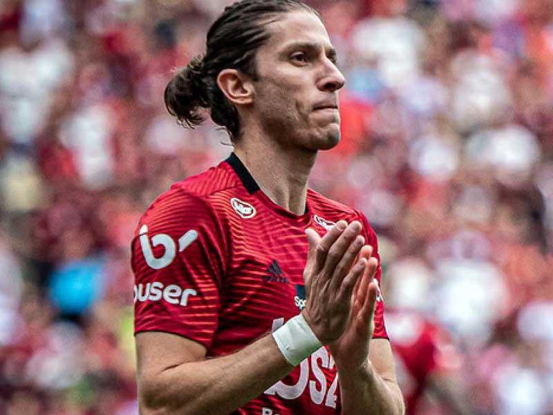 لاعب نادي فلامنغو البرازيلي فيليبي لويس 