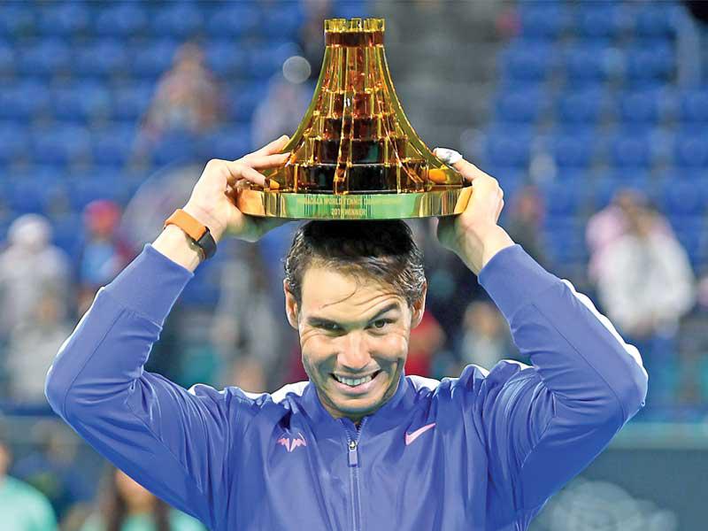  لاعب كرة المضرب رافايل نادال