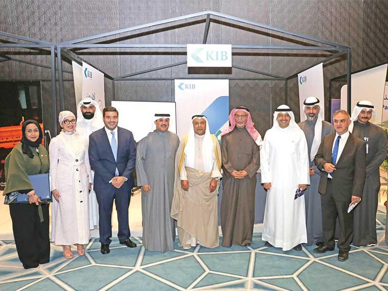 جانب من مشاركة KIB في معرض اتحاد الصناعات الكويتية السادس (جسور KIU EXPO 2019)