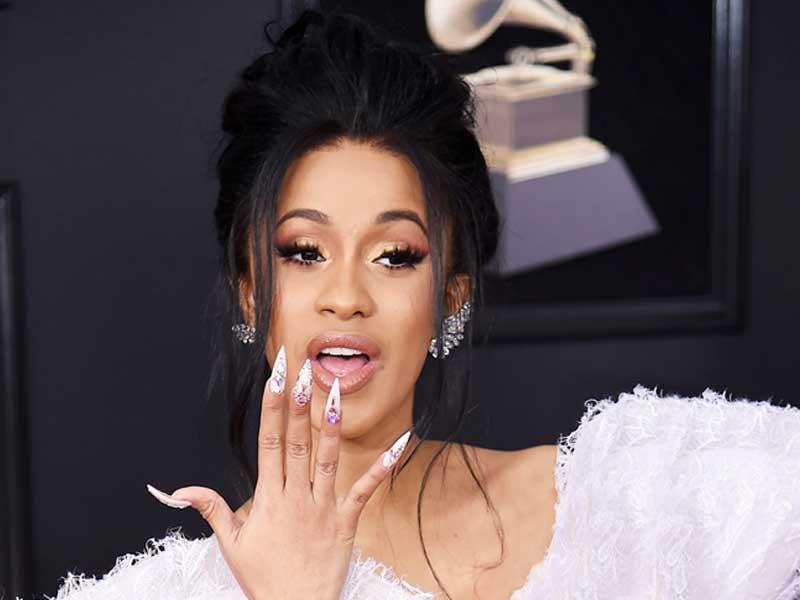 النجمة ​كاردي بي