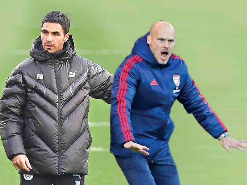 من يمين الصورة فريدي ليونبرغ مساعد مدرب الأرسنال و المدير الفني الجديد لنادي أرسنال الإنكليزي ميكيل ارتيتا