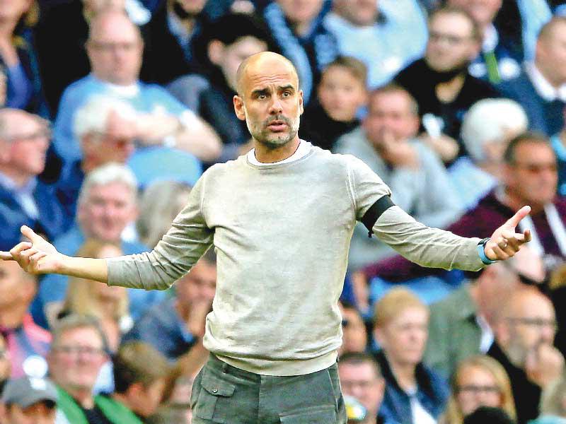  المدرب الإسباني بيب غوارديولا مدرب مانشستر سيتي لكرة القدم