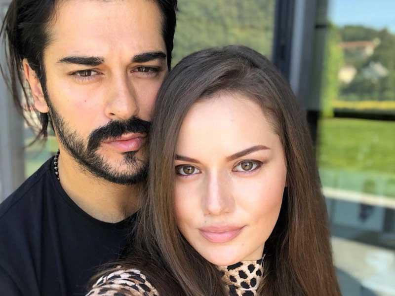 النجمة الأميركية ​إيغي أزاليا، صديقها المغني ​بلايبوي كارتي