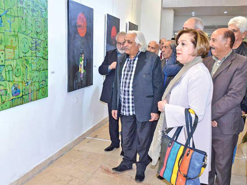 جولة في المعرض 