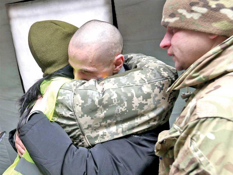 عملية تبادل أسرى بين حكومة كييف وجمهوريتي دونيتسك ولوغانسك الشعبيتين