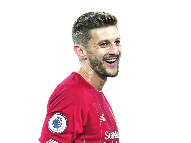 لاعب خط وسط ليفربول الإنكليزي لكرة القدم آدم لالانا