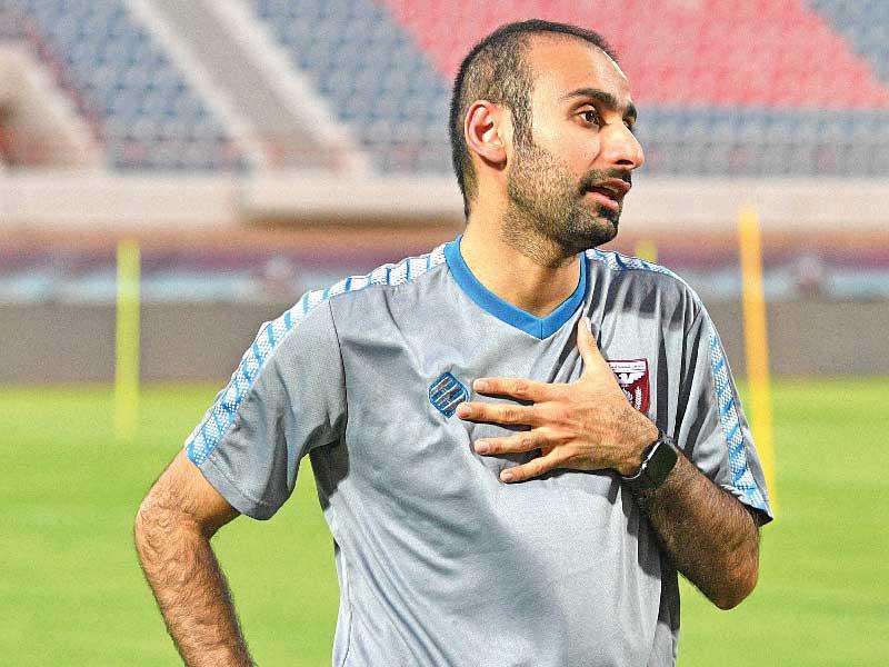 مدير جهاز الكرة في نادي النصر فيصل العدواني