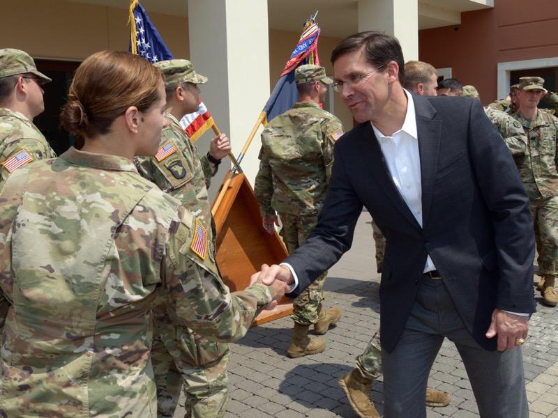 وزير الدفاع الأميركي مارك اسبر