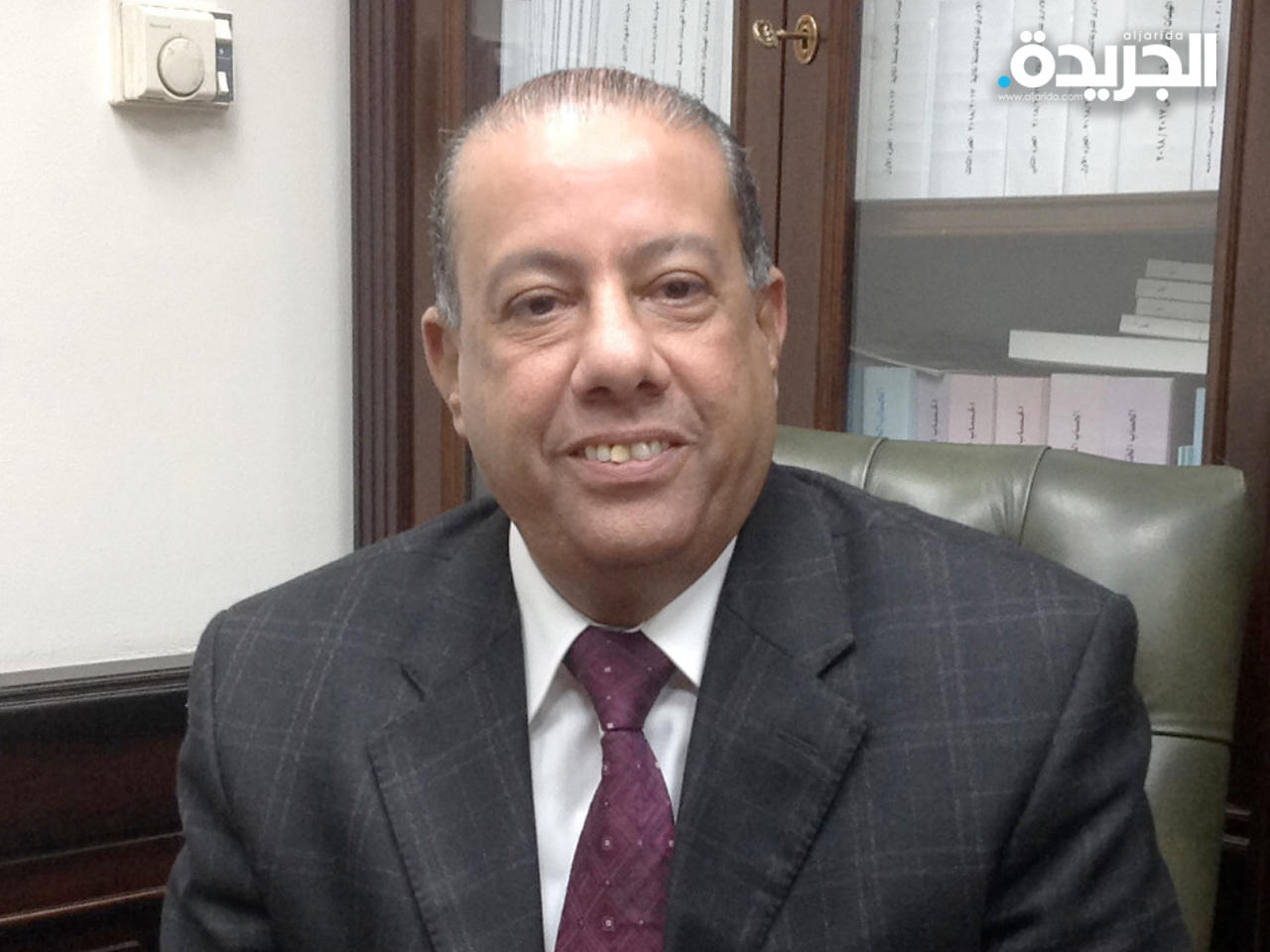 رئيس مصلحة الضرائب عبدالعظيم حسين