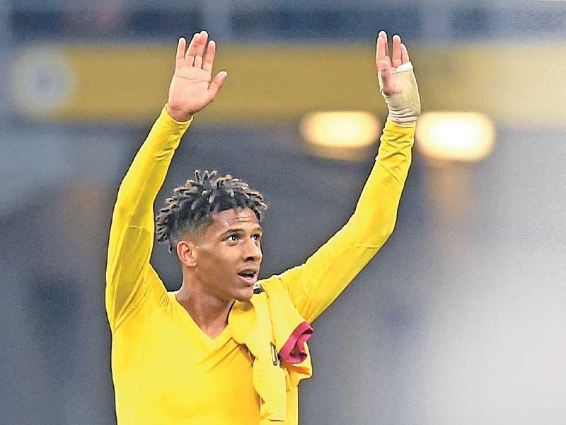  لاعب البرشا الفرنسي جان كلير توديبو